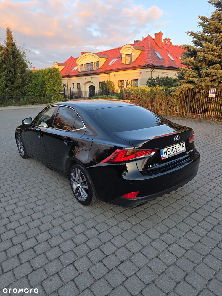 Lexus IS 200t Elite - 5