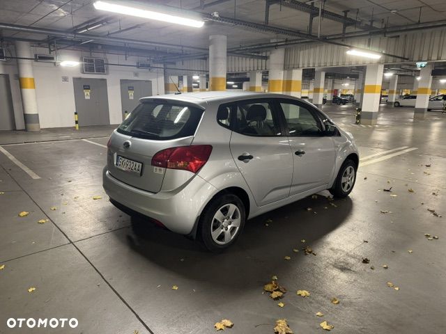 Kia Venga - 9