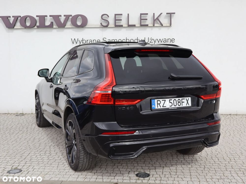 Volvo XC 60 B5 B AWD Ultra Black Edition - 5