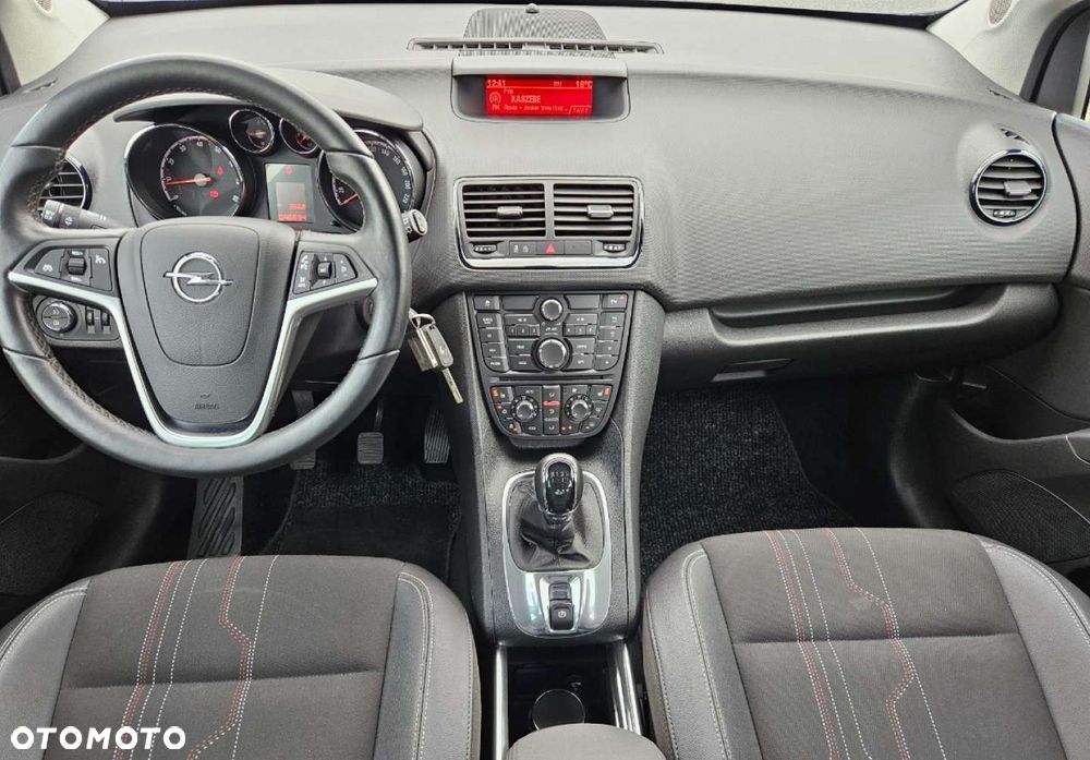 Opel Meriva - 8