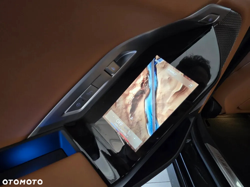 BMW Seria 7 - 8