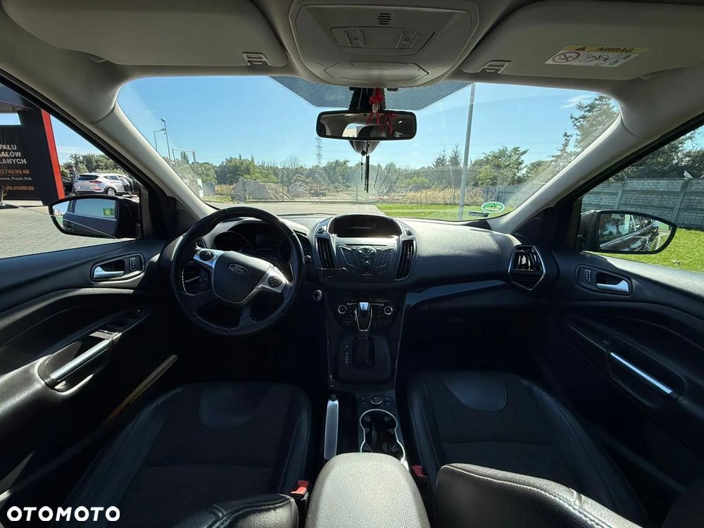 Ford Kuga - 13
