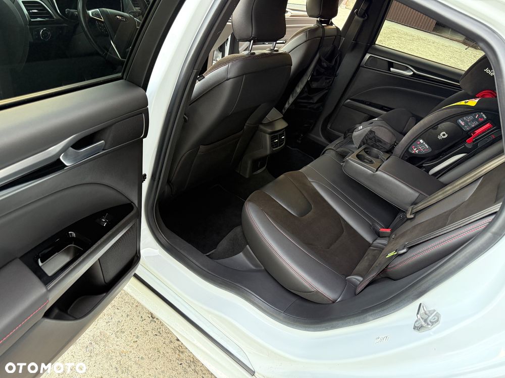 Ford Mondeo 2.0 TDCi ST-Line 4WD PowerShift - 11
