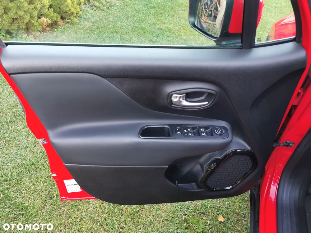 Jeep Renegade 1.6 MultiJet Limited - 23