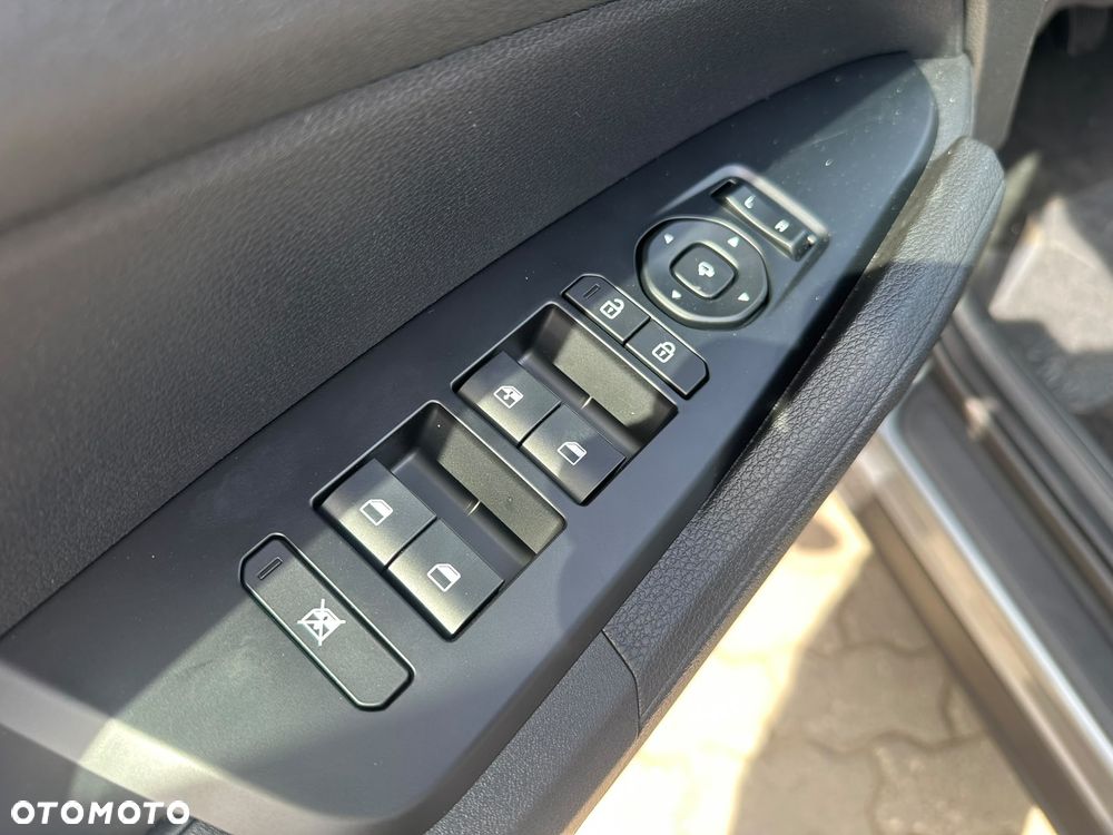 Kia Sportage 1.6 T-GDI Smart 2WD - 13