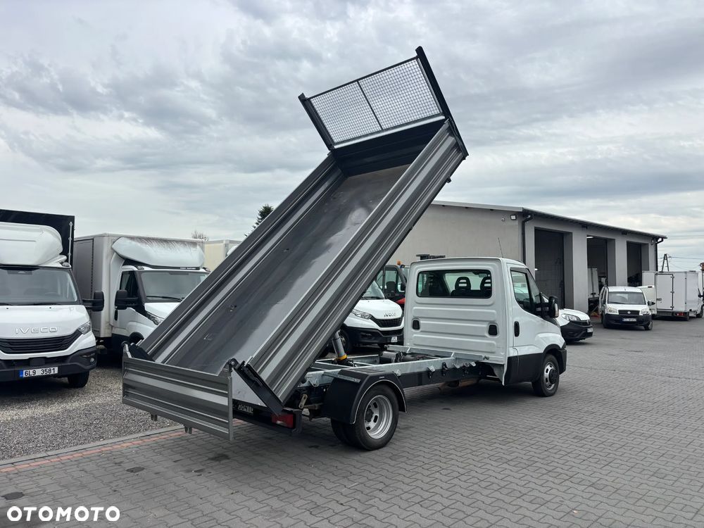 Iveco IVECO DAILY KILKA SZTUK 35C13,35C14,35C15 35C17 NOWA ZABUDOWA WYWROT KIPER FAKTURA VAT - 4