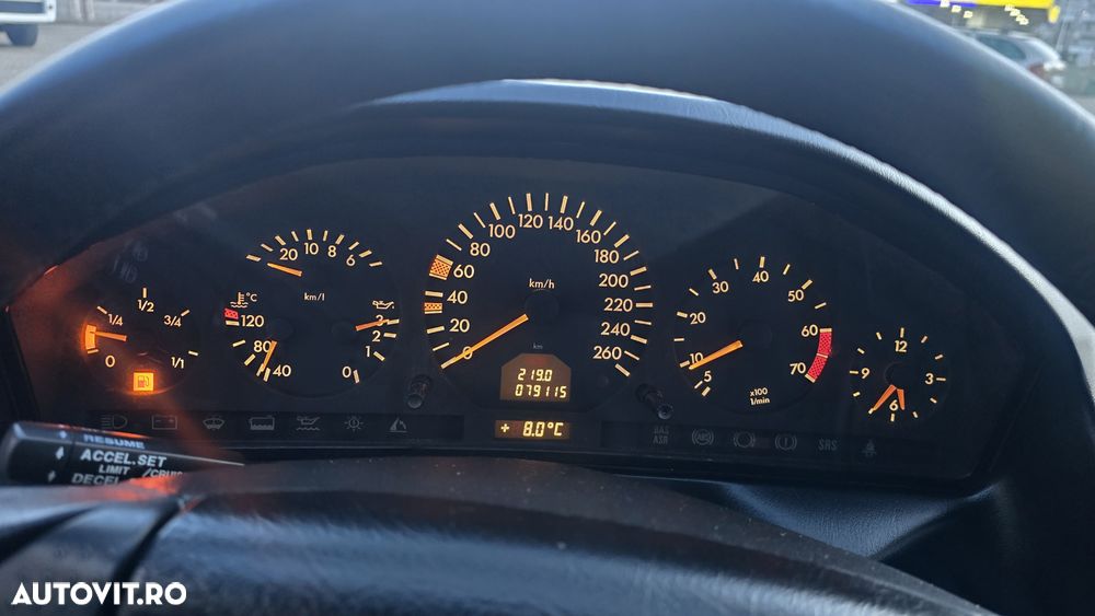 Mercedes-Benz SL - 17