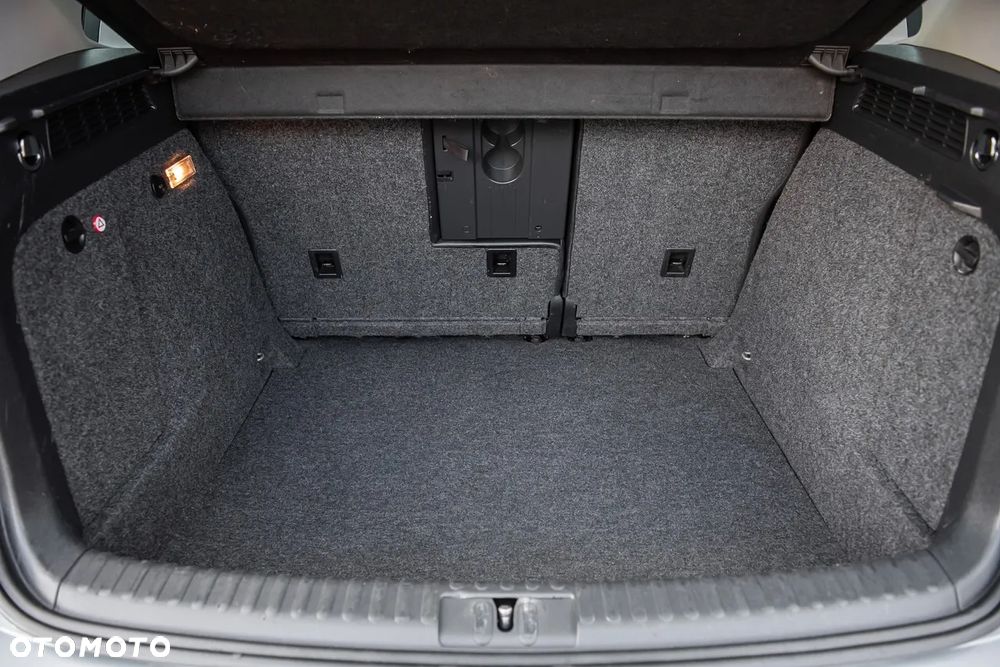 Volkswagen Tiguan 2.0 TDI R-Style - 27