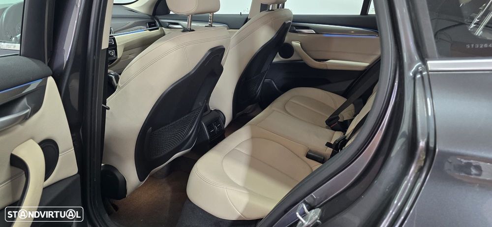 BMW X1 - 17