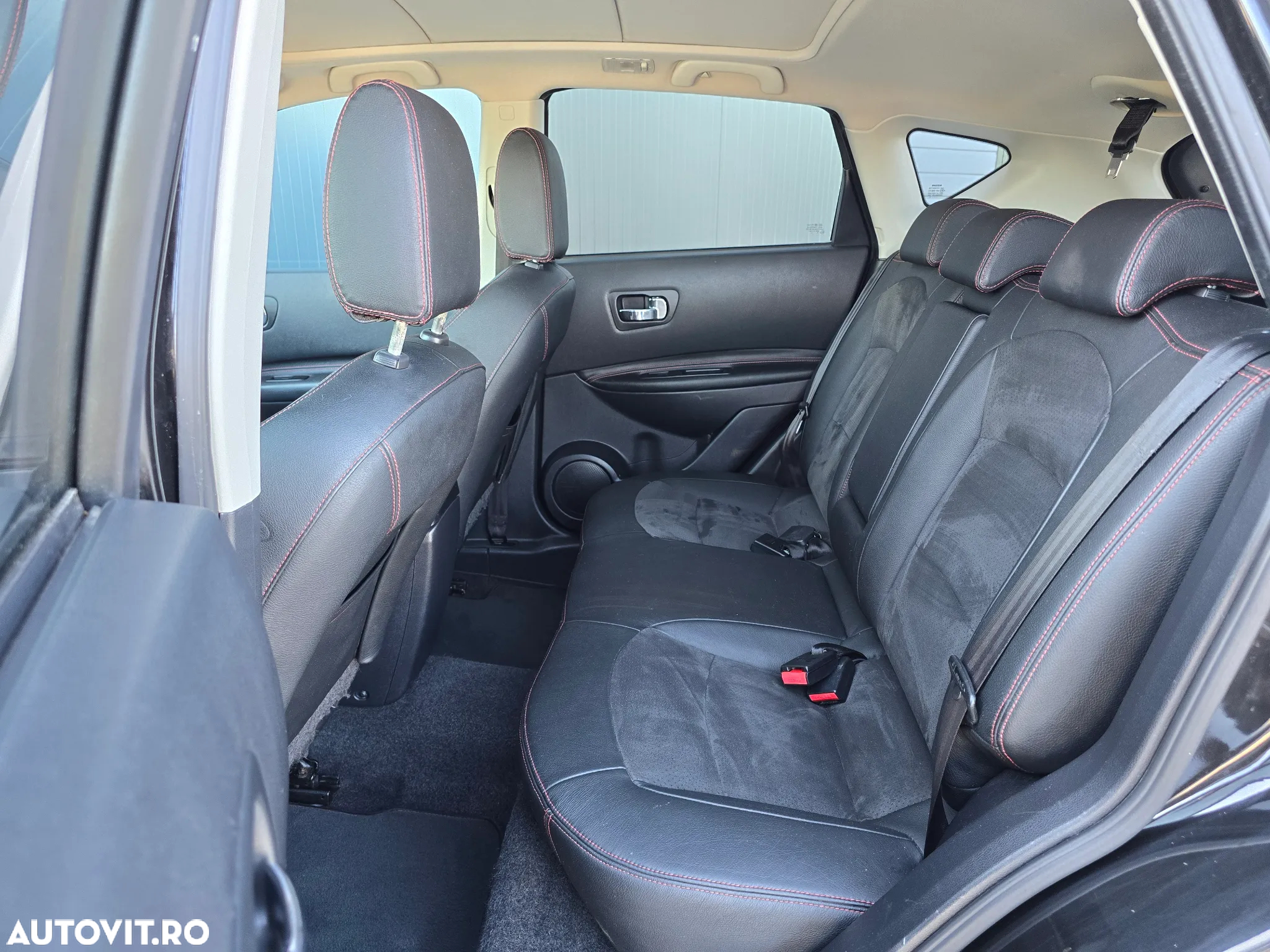 Nissan Qashqai 1.6 DCI DPF Start/Stop tekna - 9