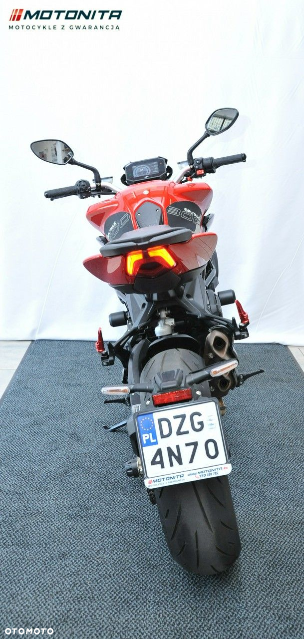MV AGUSTA Brutale - 14