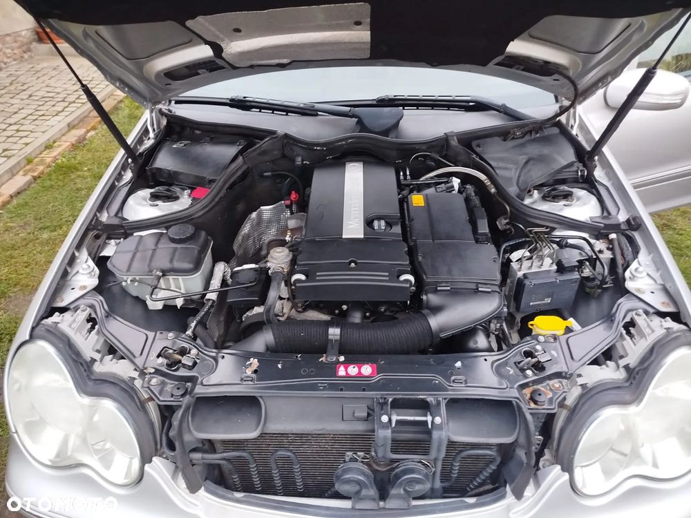 Mercedes-Benz Klasa C 180 Kompressor Automatik Avantgarde - 28