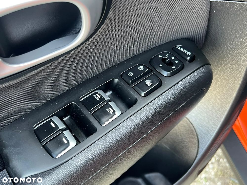 Kia Soul 1.6 GDI L Business Line EU6 - 27