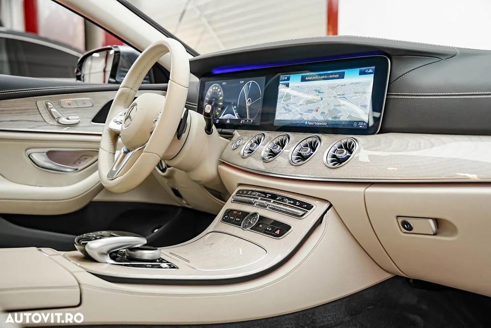 Mercedes-Benz CLS 350 d 4MATIC 9G-TRONIC AMG Line - 13