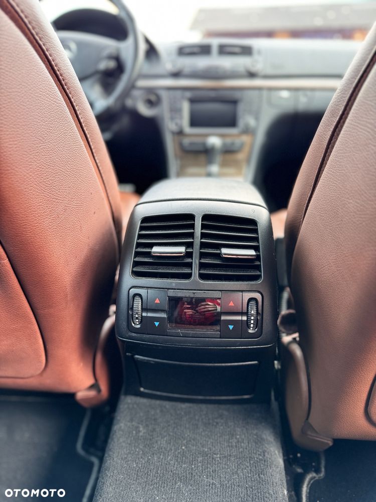 Mercedes-Benz Klasa E 500 4-Matic Avantgarde - 3