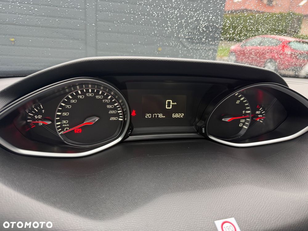 Peugeot 308 BlueHDi 120 Stop & Start Allure - 31