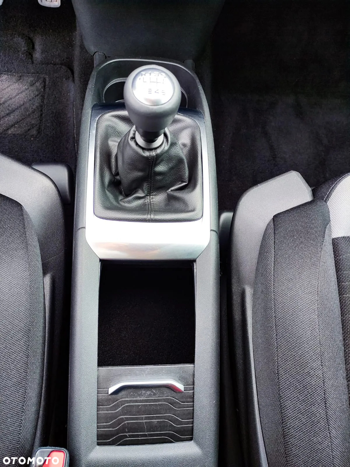 Citroën C4 Picasso BlueHDi 120 Business Class - 11