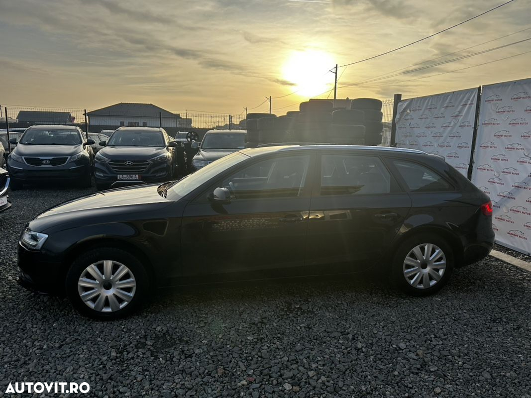 Audi A4 Avant 2.0 TDI DPF quattro S tronic S line Sportpaket - 5
