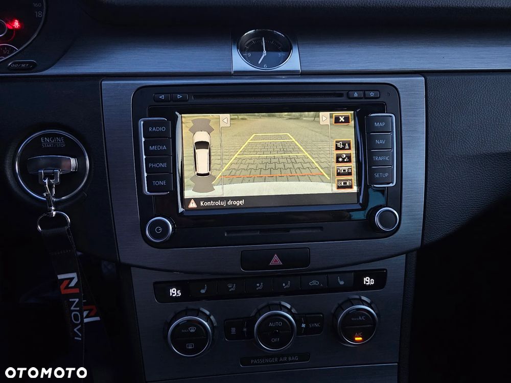 Volkswagen Passat Variant 2.0 TDI BlueMotion Technology Business Edition - 13