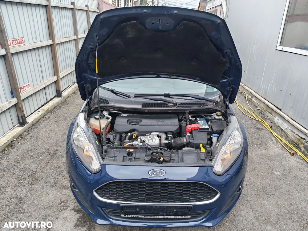 Ford Fiesta 1.5 TDCi Ambiente - 14