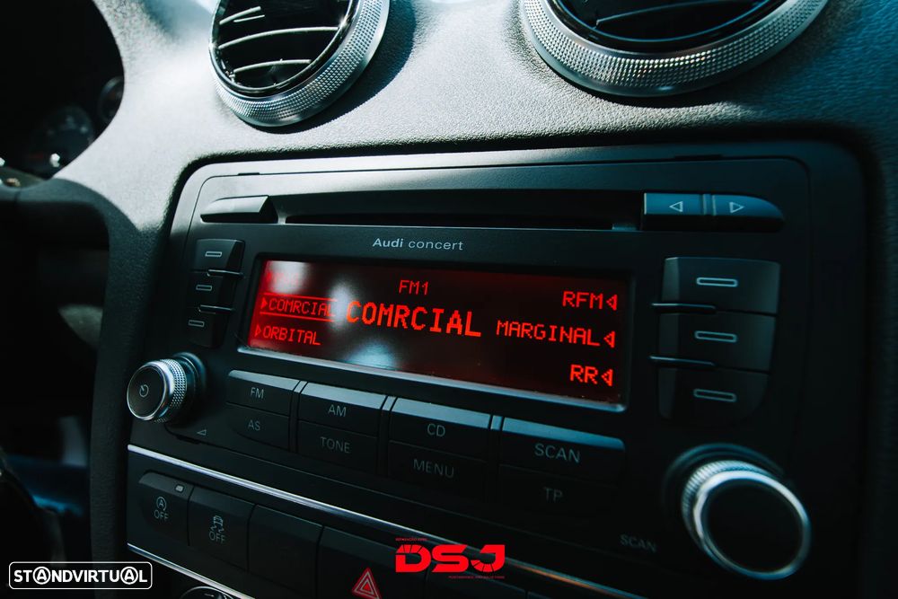 Audi A3 Sportback 1.6 TDI DPF S tronic S line Sport Pack - 27