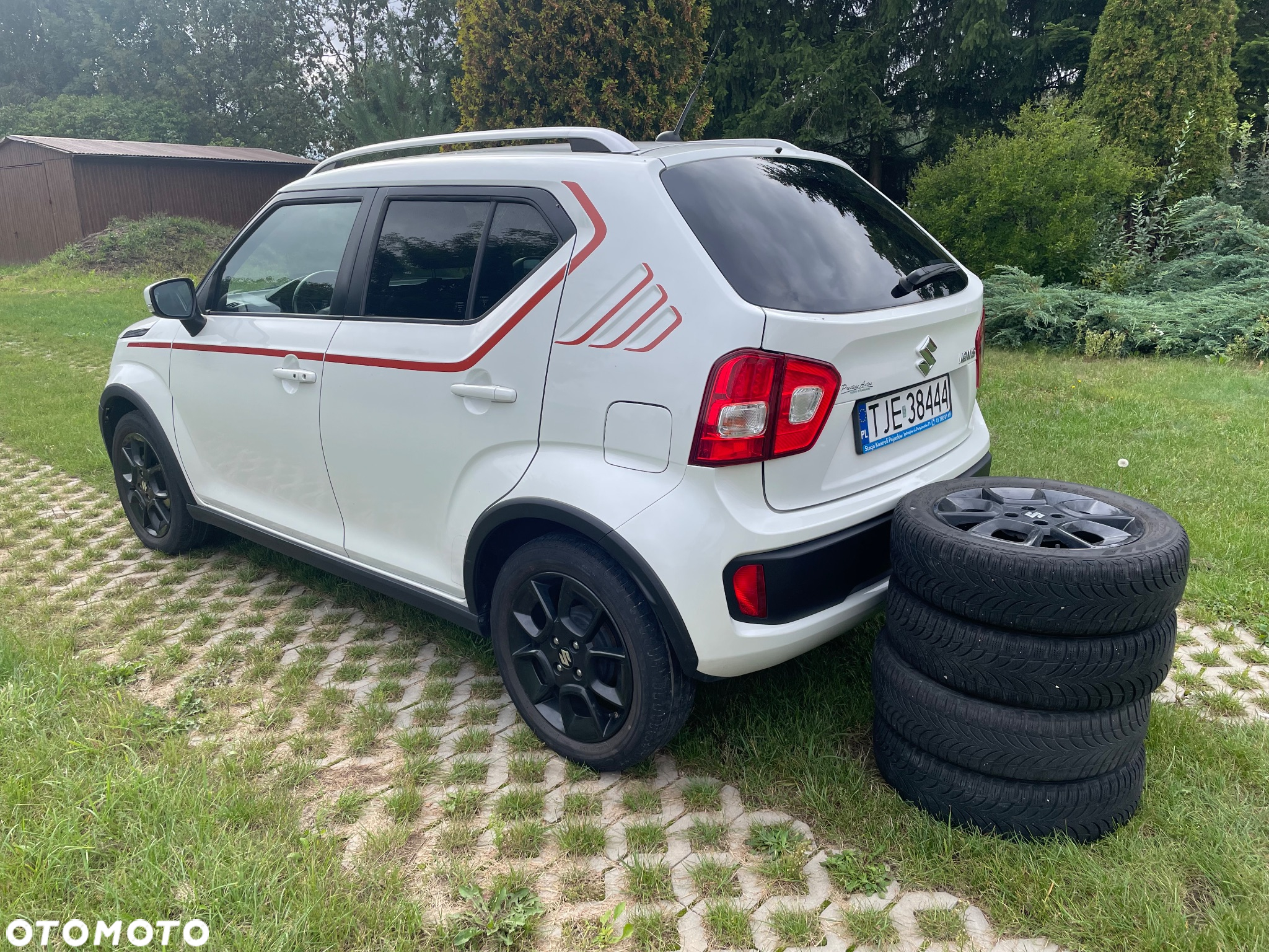 Suzuki Ignis - 11