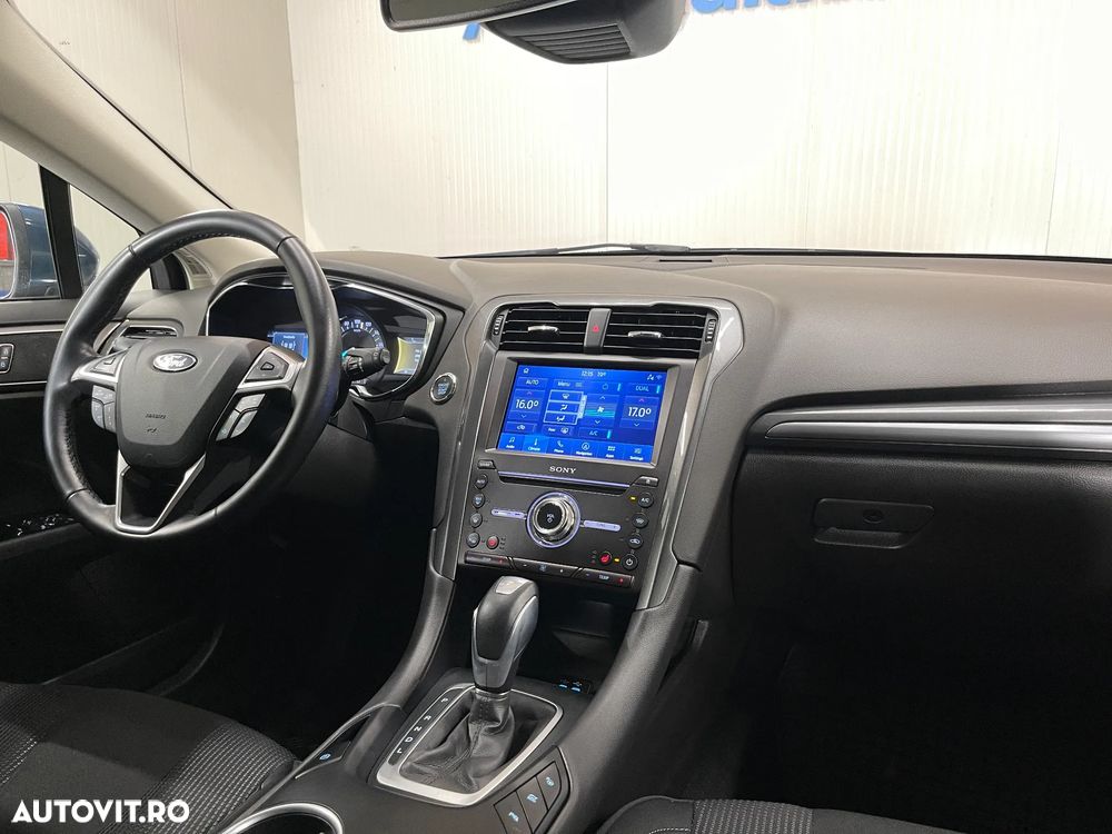 Ford Mondeo 2.0 HEV Titanium - 9