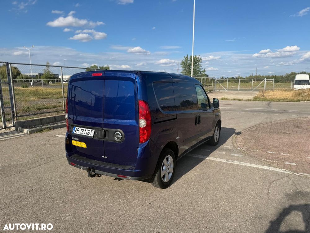 Opel COMBO-D-VAN - 4