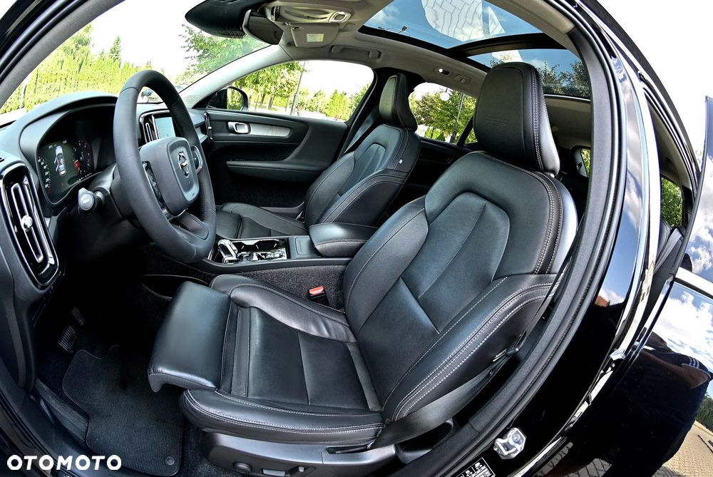 Volvo XC 40 D3 SCR Inscription - 24