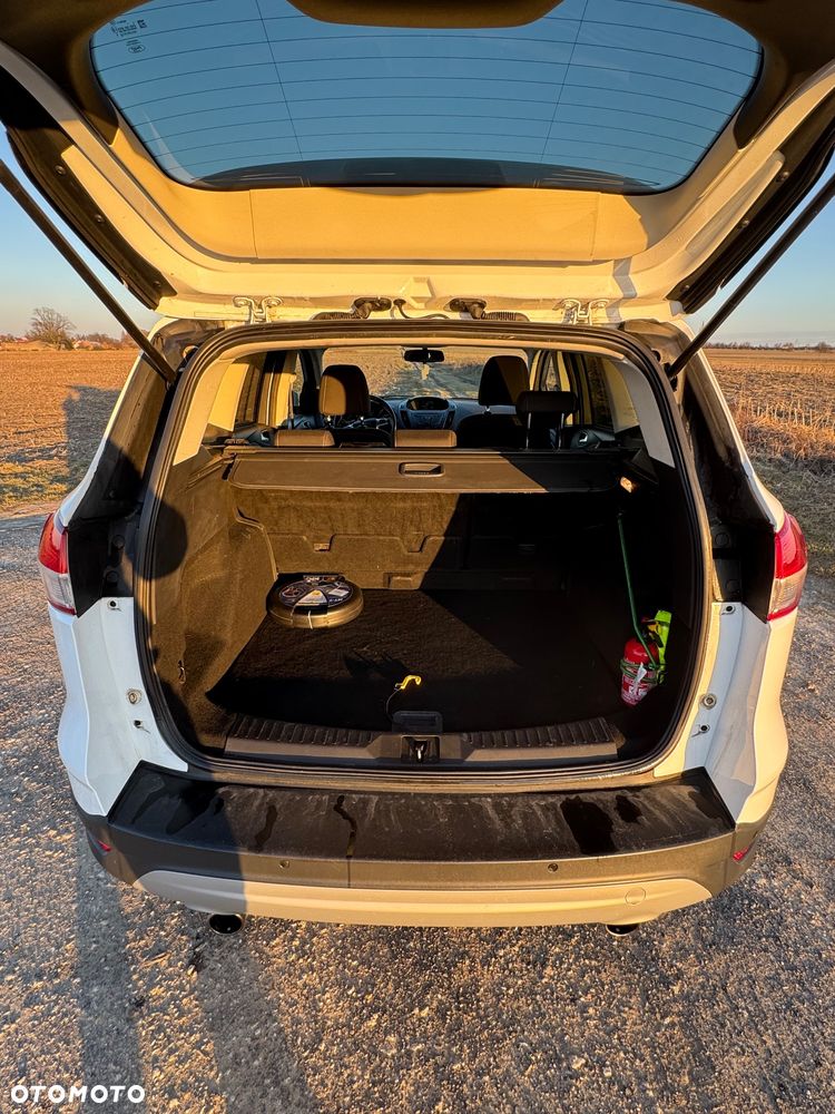 Ford Kuga 1.5 EcoBoost 2x4 Trend - 15