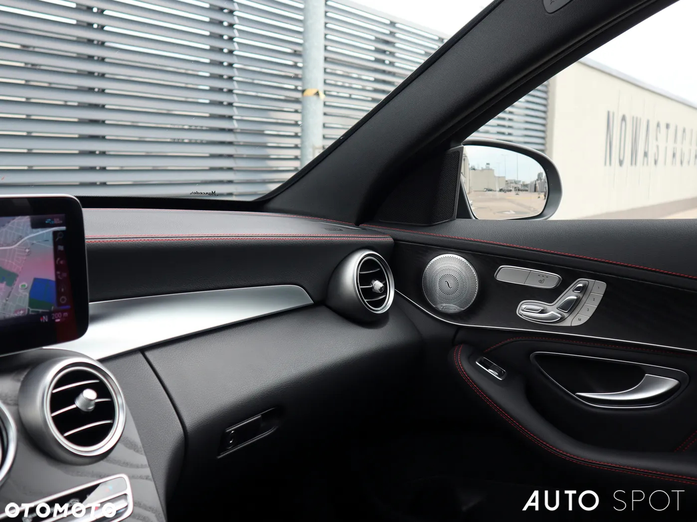 Mercedes-Benz Klasa C 43 AMG 4MATIC - 35