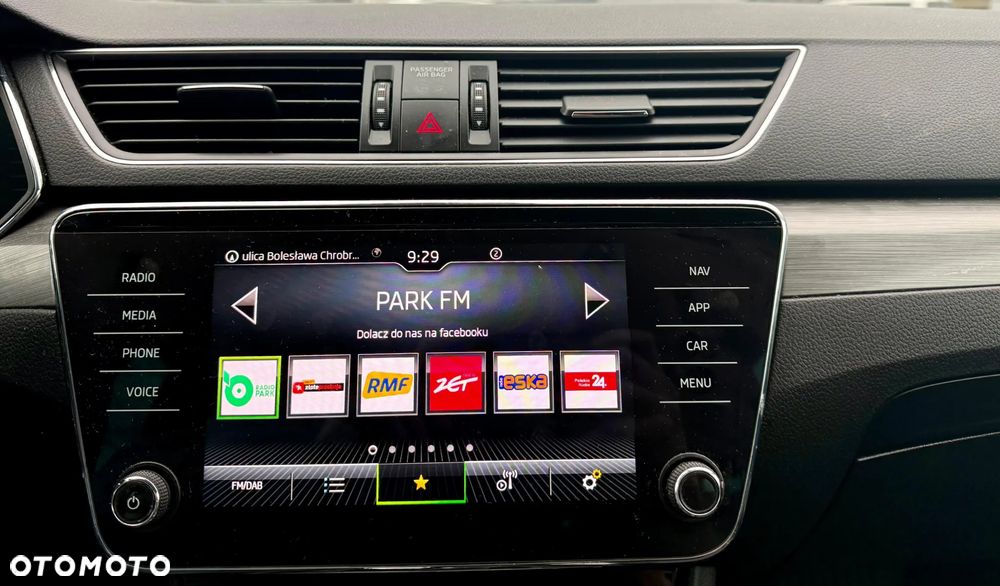 Skoda Superb 2.0 TSI Style DSG - 17