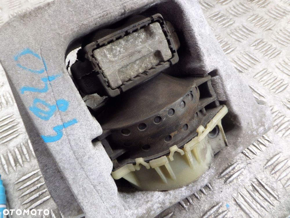 poduszka łapa silnika ford transit mk8 2.0 tdci ecoblue gk21-6f012-cc - 4