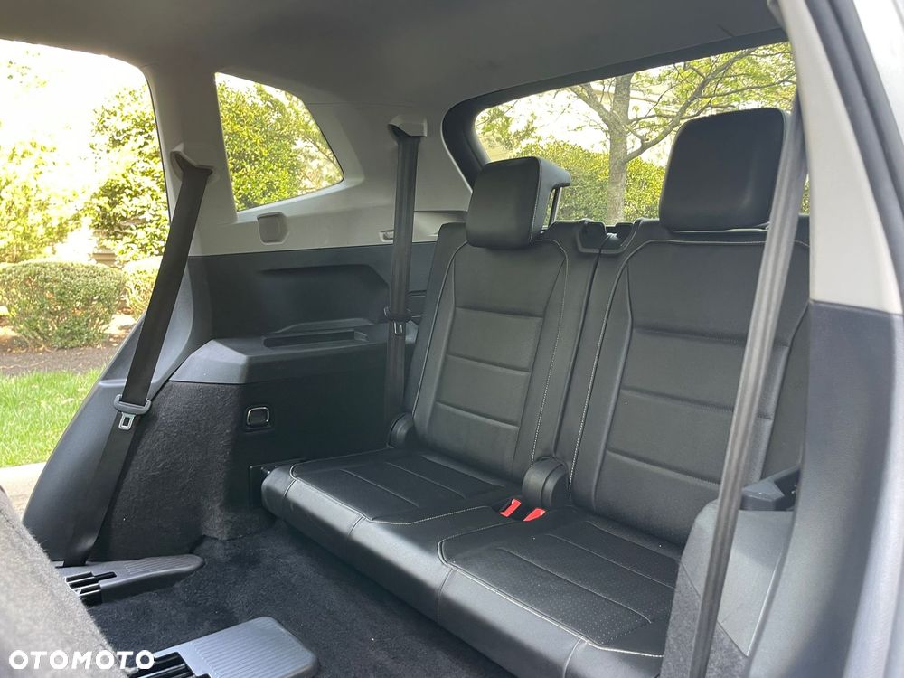 Volkswagen Tiguan - 19