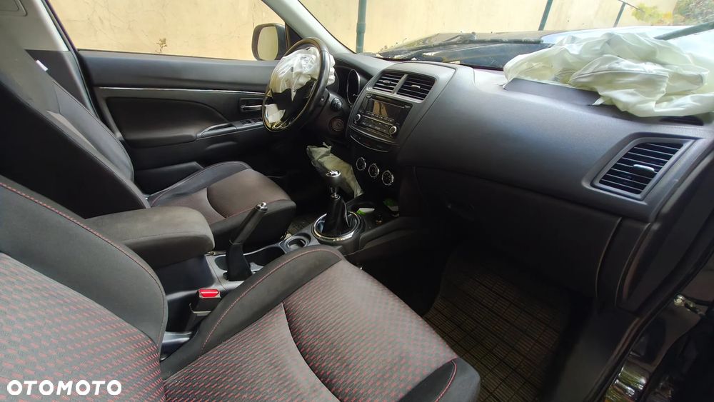 Mitsubishi ASX 1.6 Invite - 9