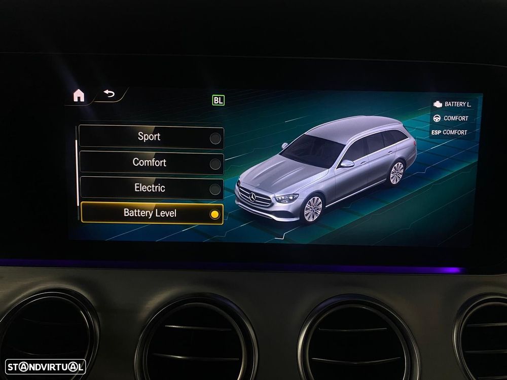 Mercedes-Benz E 300 de Avantgarde 4Matic - 40