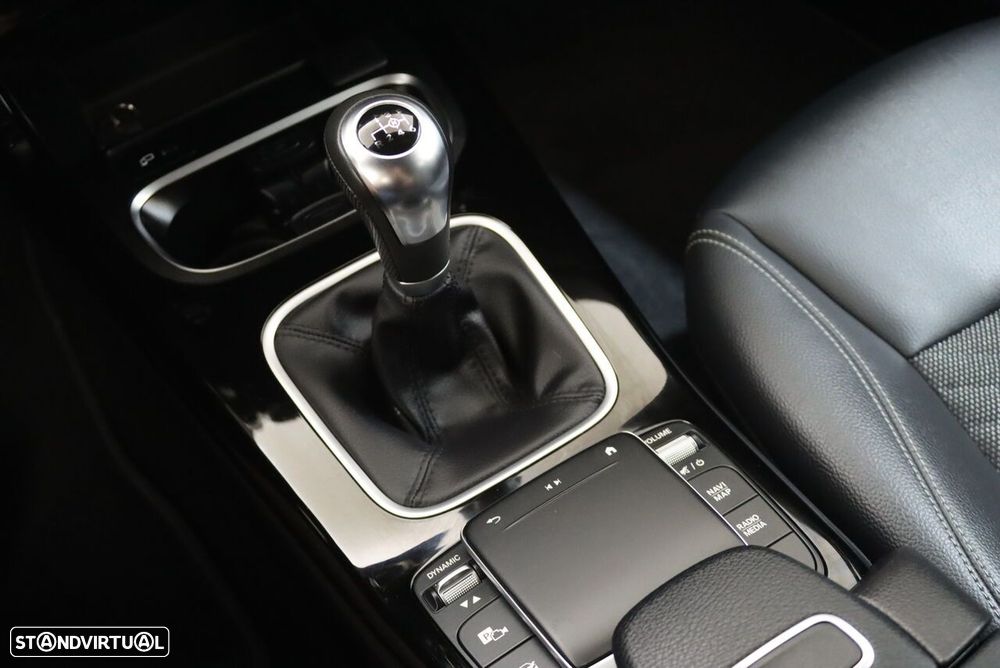 Mercedes-Benz A 180 - 15