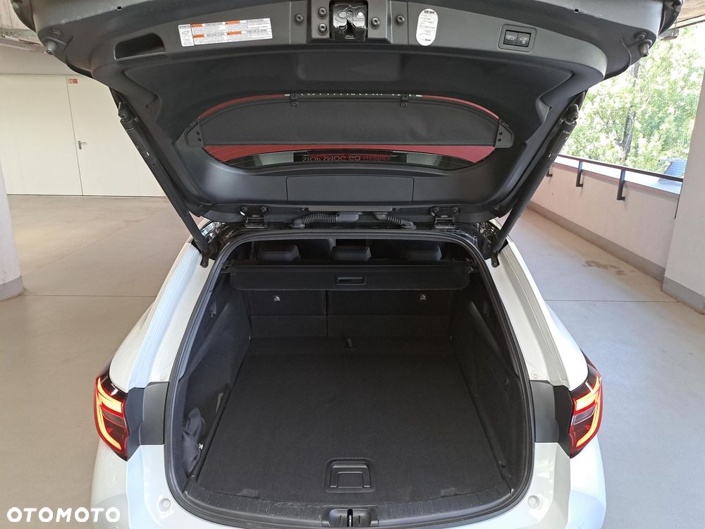 Toyota Corolla 2.0 Hybrid GR Sport Dynamic - 9