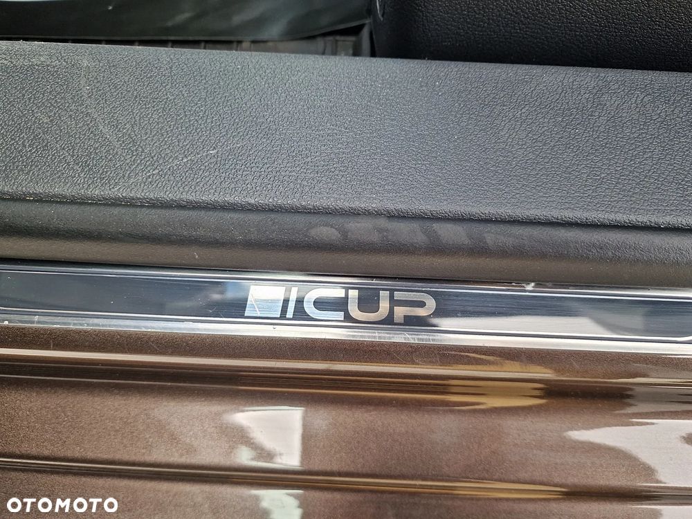 Volkswagen Touran 1.4 TSI Cup - 18