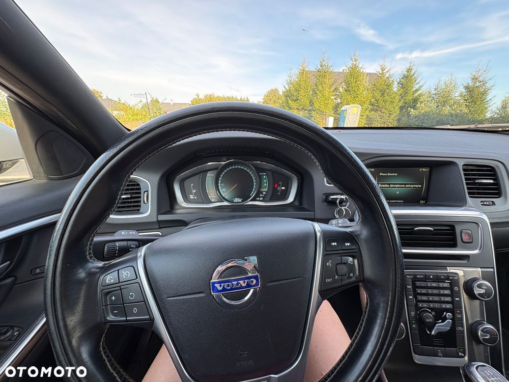 Volvo V60 D4 Drive-E R-Design Kinetic - 7