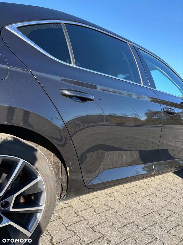 Skoda Superb 2.0 TDI Ambition DSG - 6