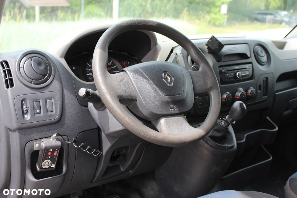 Renault Master - 17