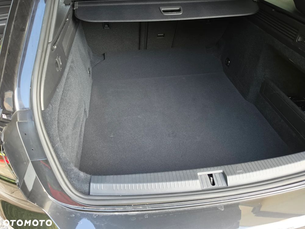 Volkswagen Arteon 2.0 TSI R-Line DSG - 24