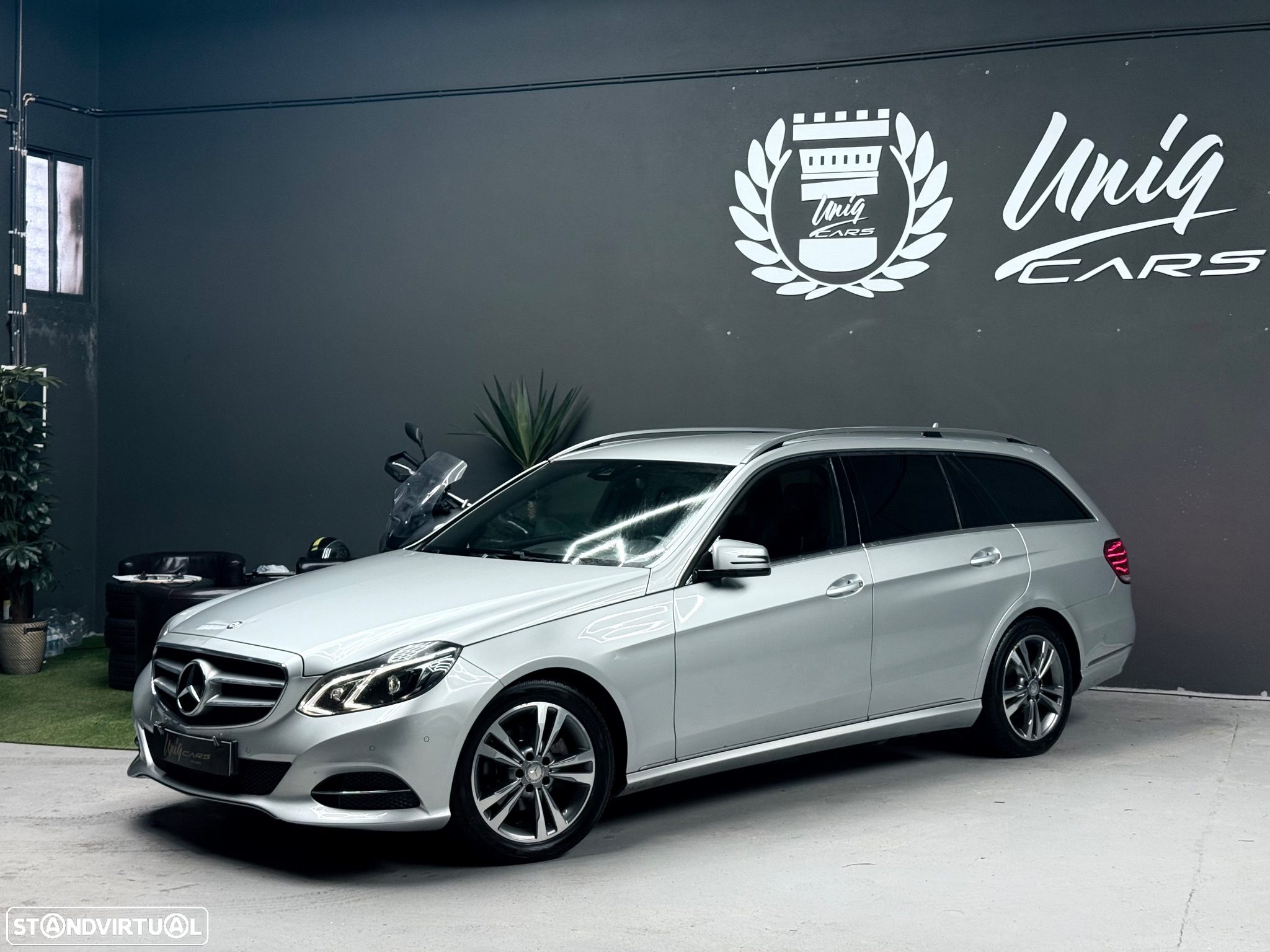 Mercedes-Benz E 200 BlueTEC Avantgarde Auto - 22