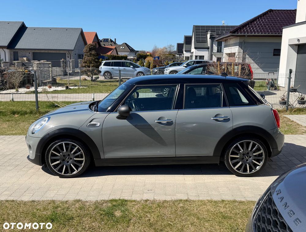 MINI Cooper Standard - 4