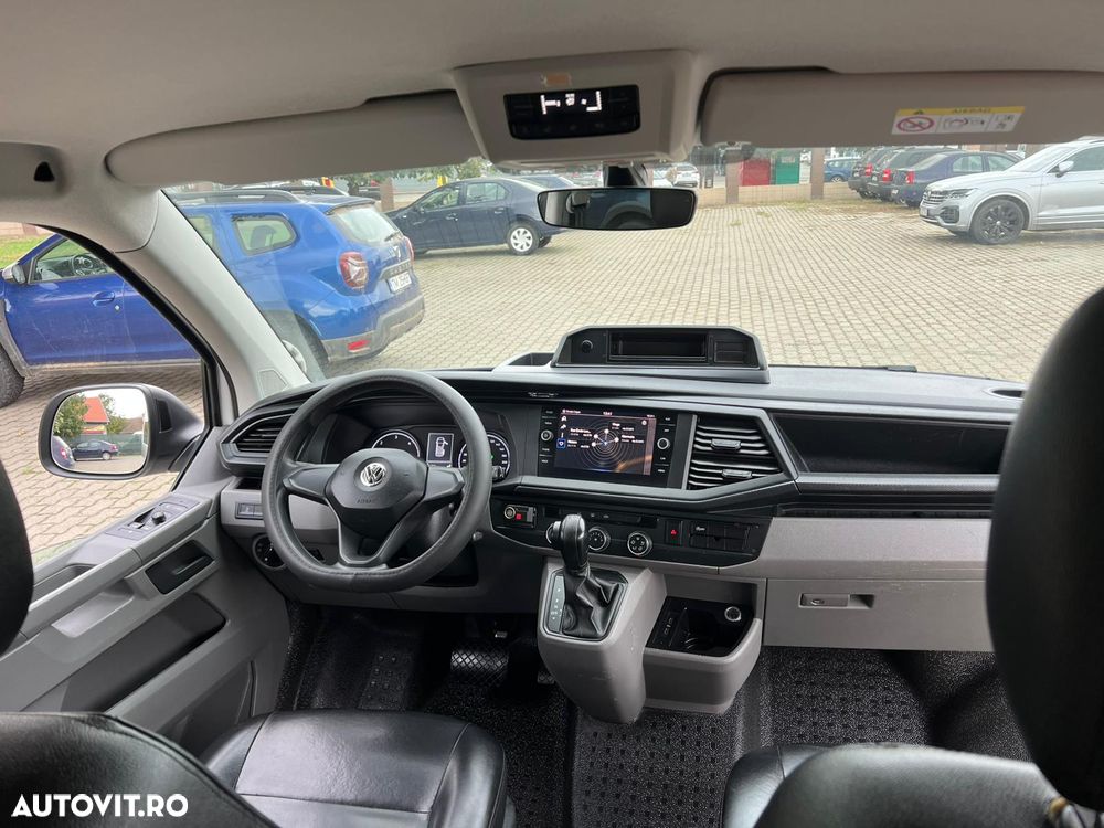 Volkswagen Caravelle - 6