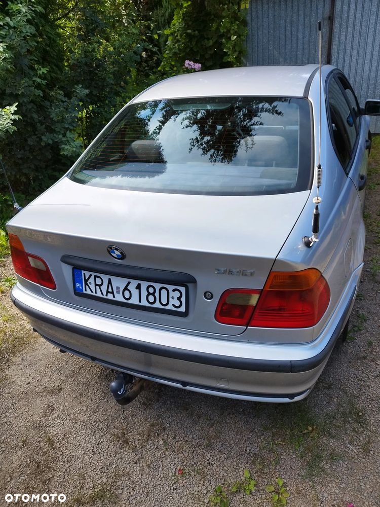 BMW Seria 3 320d - 10