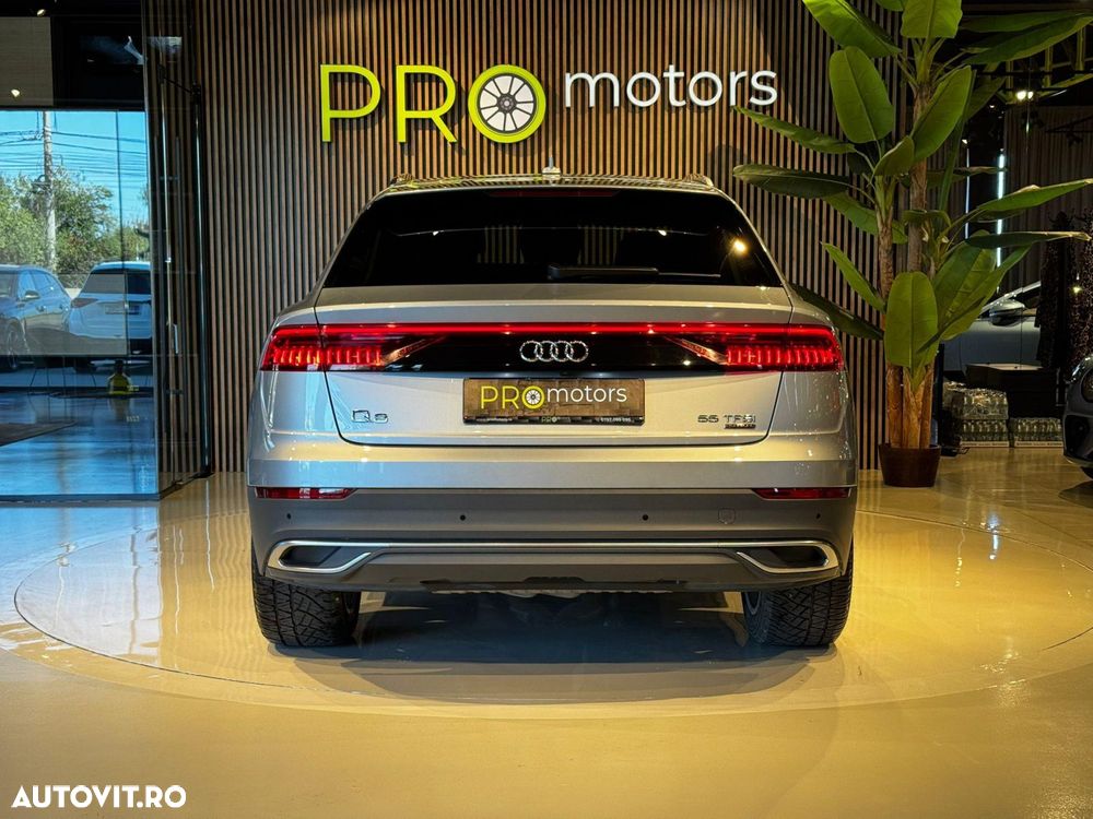 Audi Q8 - 7