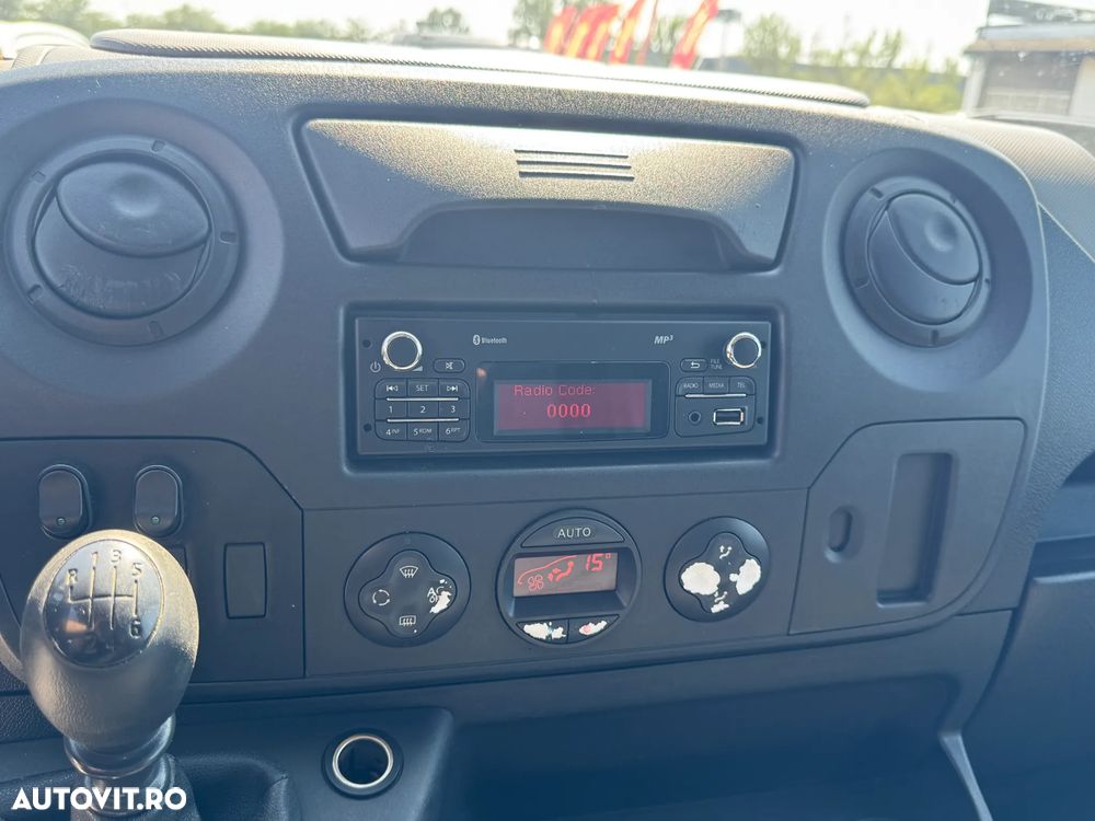 Renault Master - 18