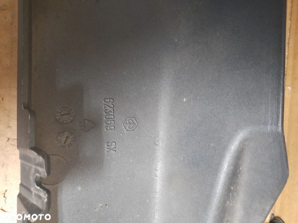 Piaggio MP3 pług lewy owiewka lewa osłona - 10